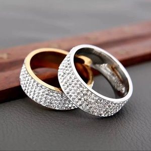 Gold Elegant Unisex Crystal Stainless Steel Ring
